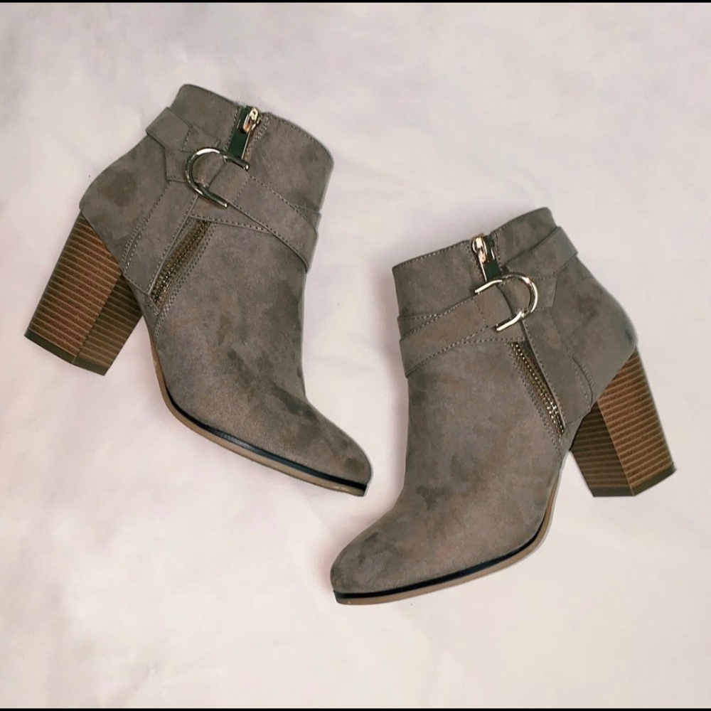 Apt. 9 Heeled Boots